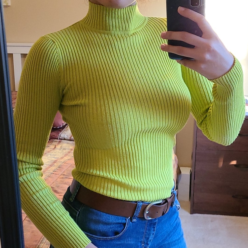 Rue 21 long sleeve turtle neck sweater
